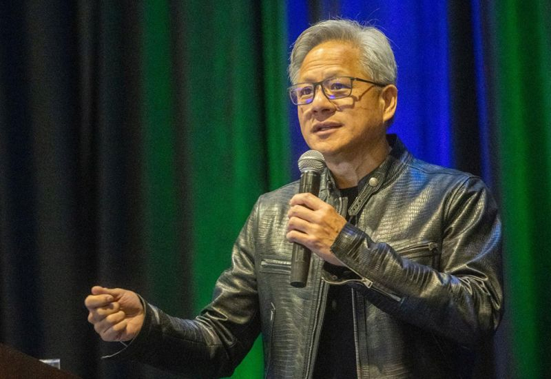 Глава Nvidia предсказал Казахстану роль центра ИИ для Европы
